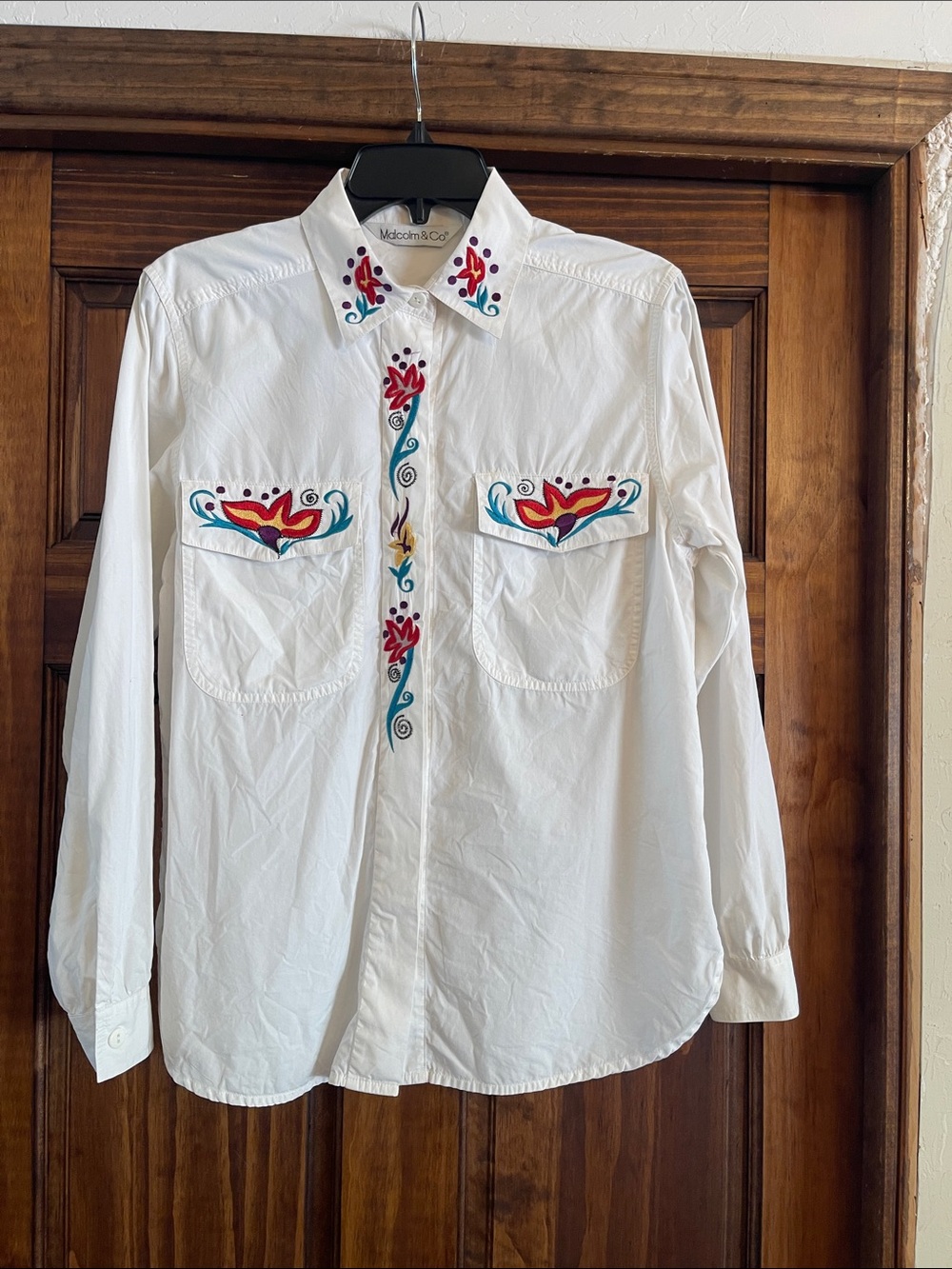 Vintage Y2K Malcolm & Co button down embroidered trim  shirt size 6